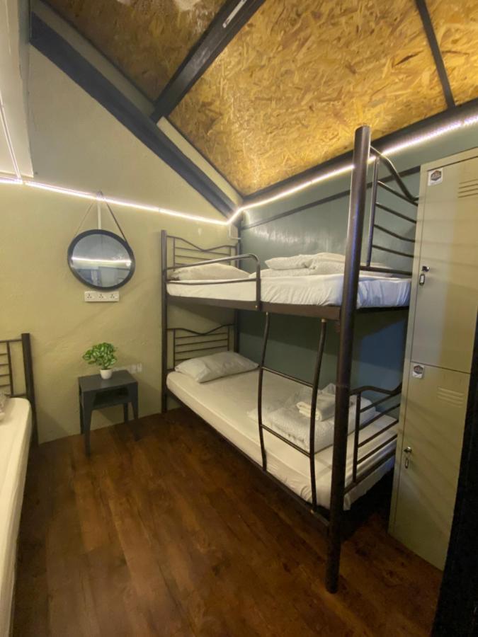 קמרון היילנדס Hikers Sleep Port Guesthouse מראה חיצוני תמונה